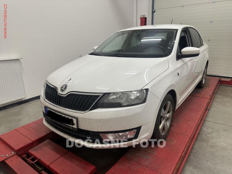 Škoda Rapid - hlavní foto