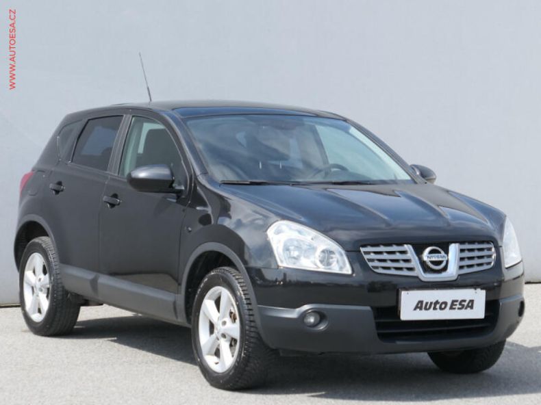 Nissan Qashqai - hlavní foto