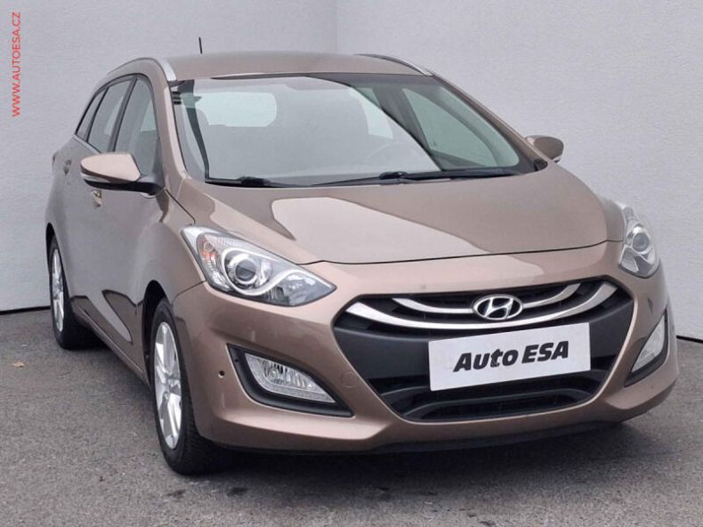 Hyundai i30 - hlavní fotka inzerátu