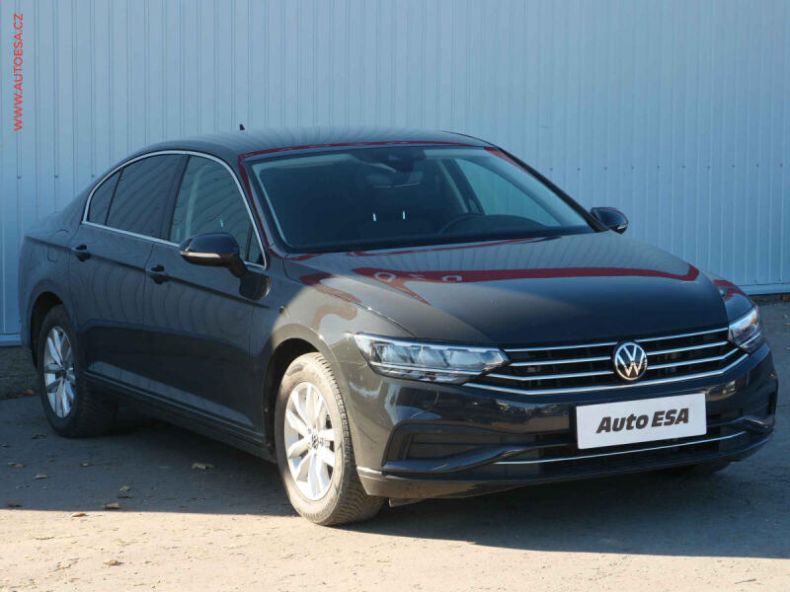 Volkswagen Passat - hlavní fotka inzerátu