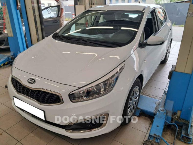 Kia Cee'd - hlavní foto
