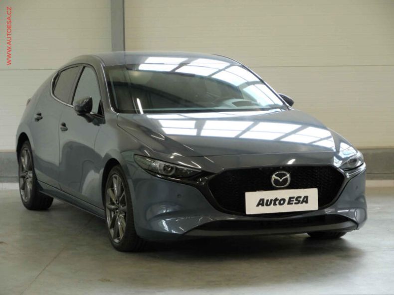 Mazda 3 - hlavní foto