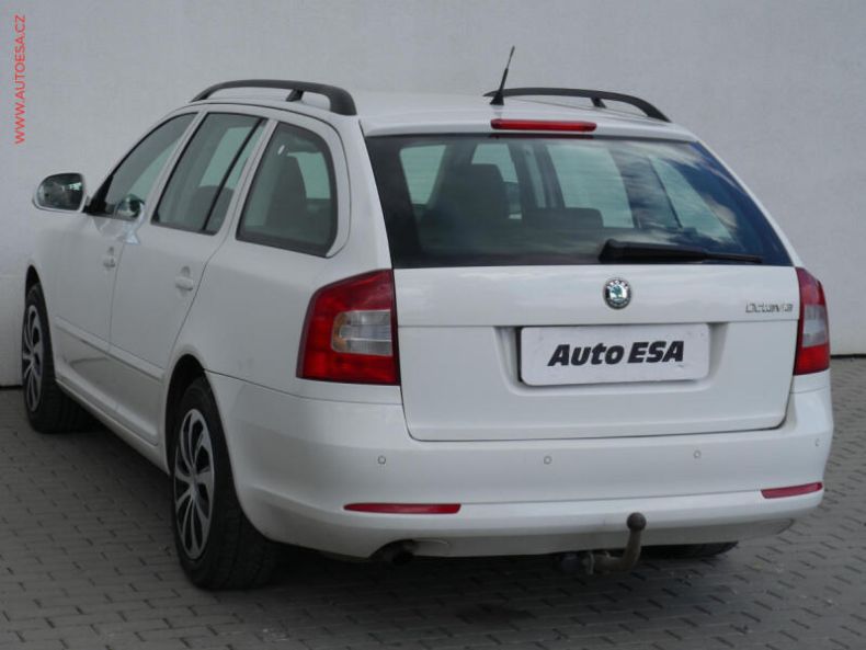 Škoda Octavia - hlavní fotka