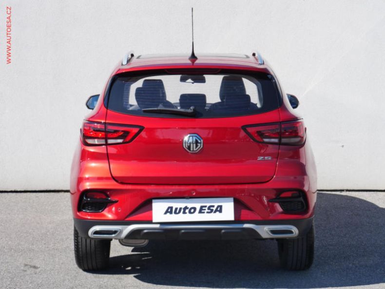 MG ZS - hlavní fotka