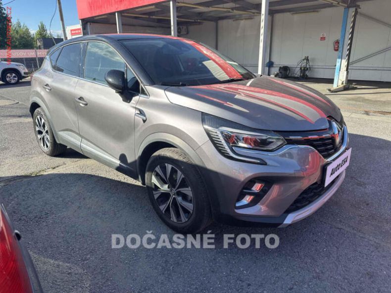 Renault Captur - hlavní foto