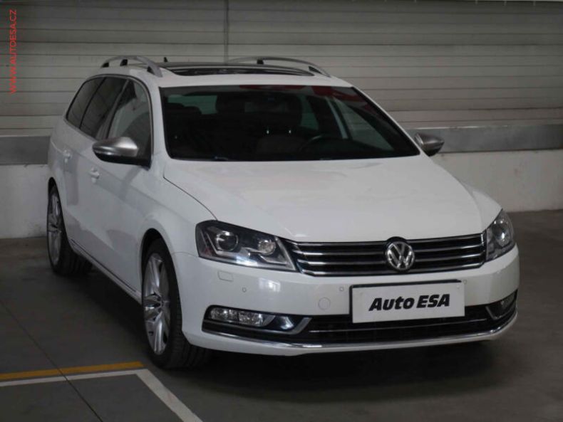 Volkswagen Passat - hlavní fotka inzerátu