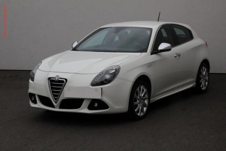 Alfa Romeo Giulietta - hlavní fotka
