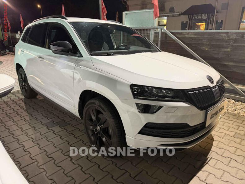 Škoda Karoq - hlavní foto
