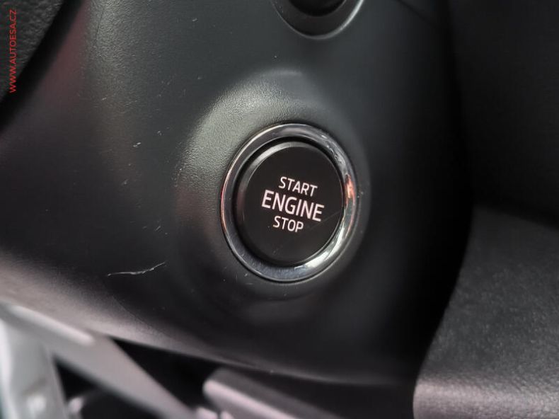 Škoda Karoq - hlavní fotka