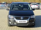 Volkswagen Touran - fotka číslo 1