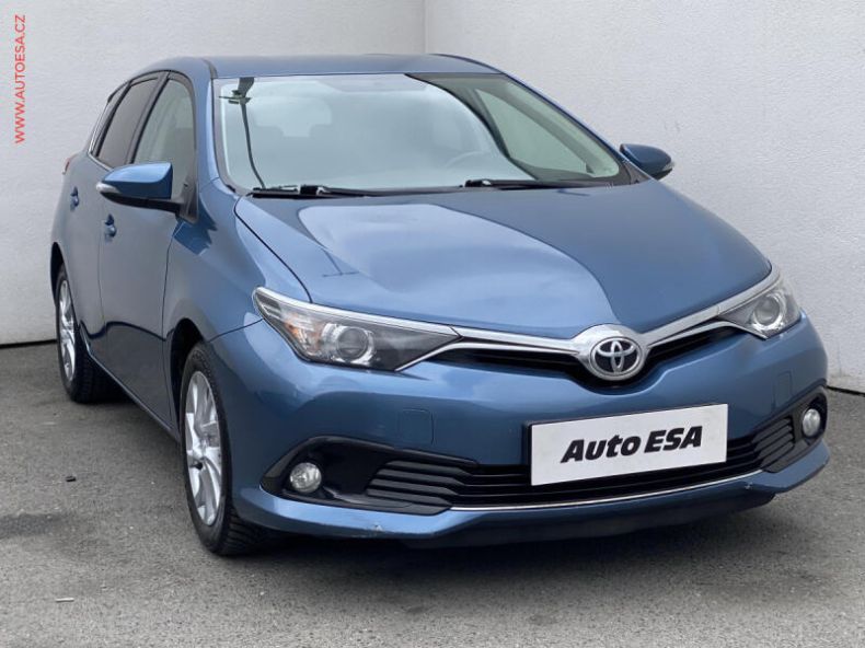 Toyota Auris - hlavní foto