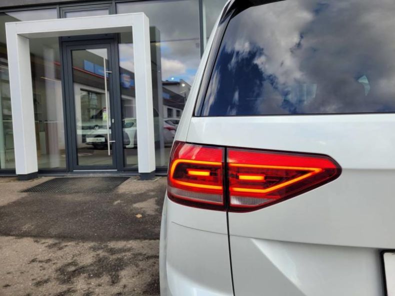 Volkswagen Touran - hlavní fotka