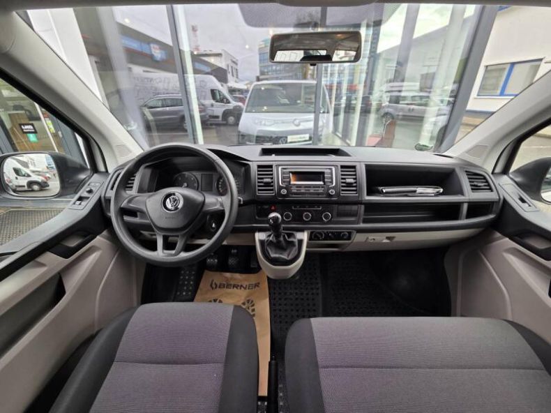 Volkswagen Transporter - hlavní fotka
