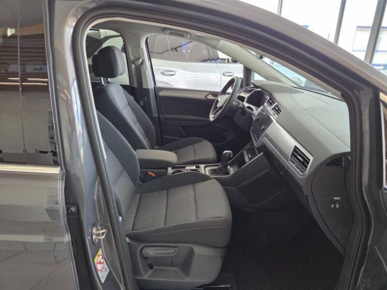 Volkswagen Touran - hlavní fotka