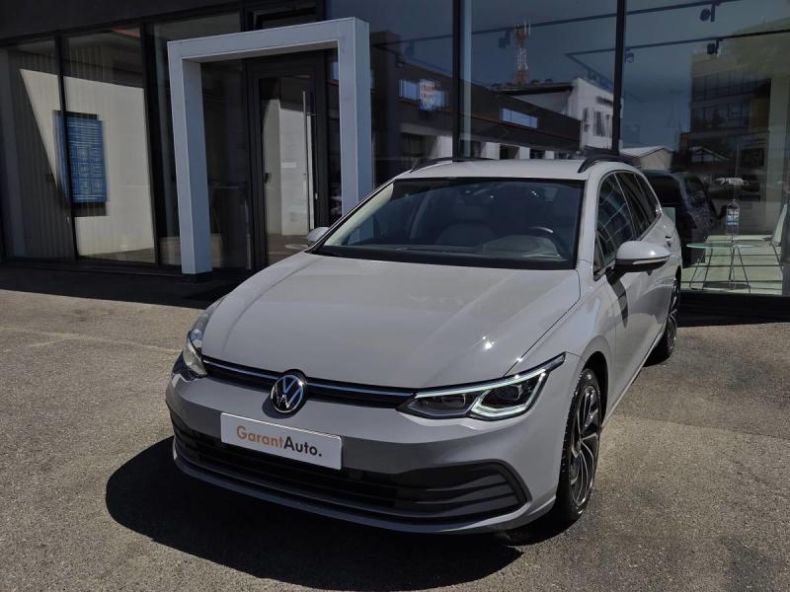 Volkswagen Golf - hlavní foto