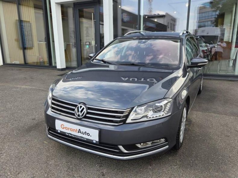 Volkswagen Passat - hlavní fotka inzerátu