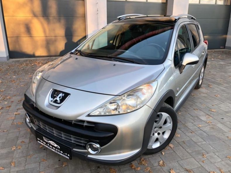 Peugeot 207 - hlavní fotka