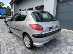 Peugeot 206 - fotka číslo 6