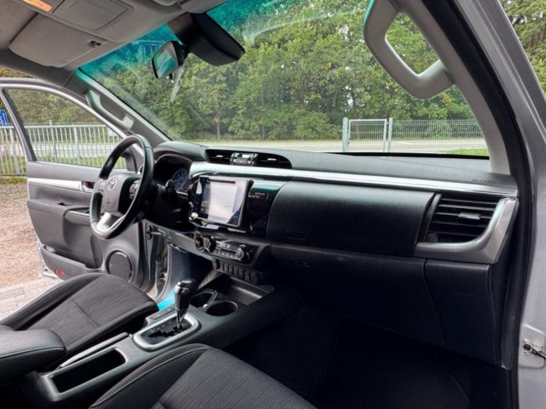 Toyota Hilux - hlavní fotka