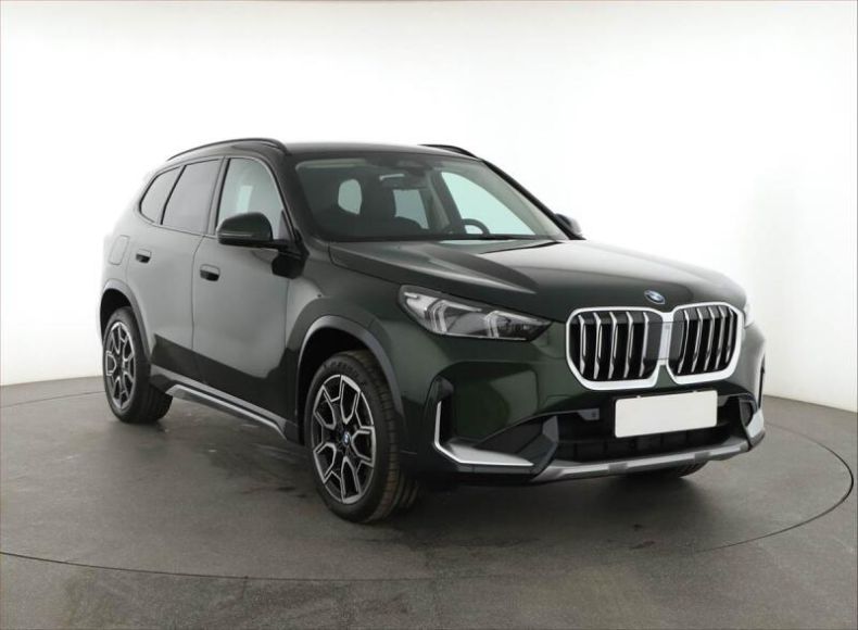 BMW X1 - hlavní foto