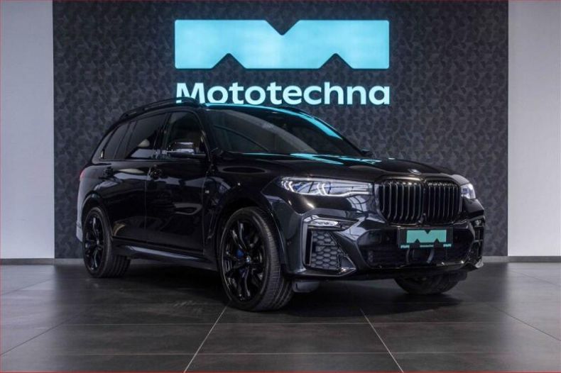 BMW X7 - hlavní foto