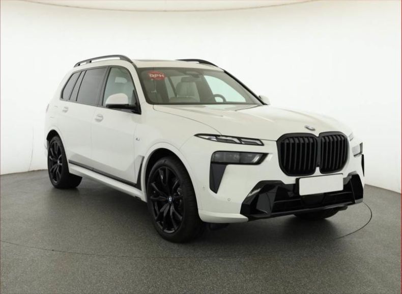 BMW X7 - hlavní foto