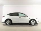 Tesla Model Y - fotka číslo 5