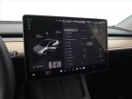 Tesla Model Y - fotka číslo 17