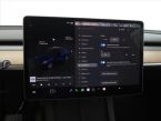 Tesla Model Y - fotka číslo 24