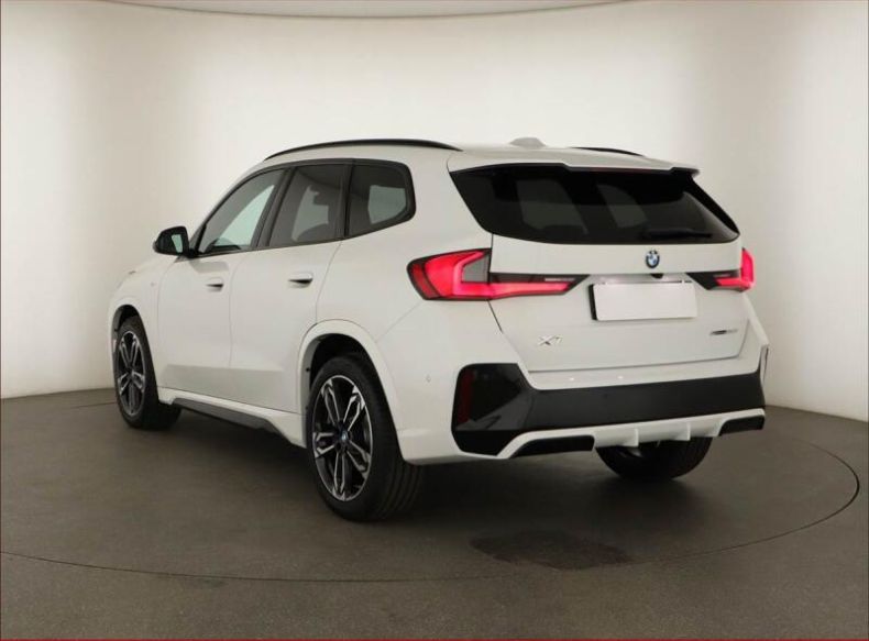 BMW X1 - hlavní fotka