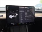 Tesla Model Y - fotka číslo 19
