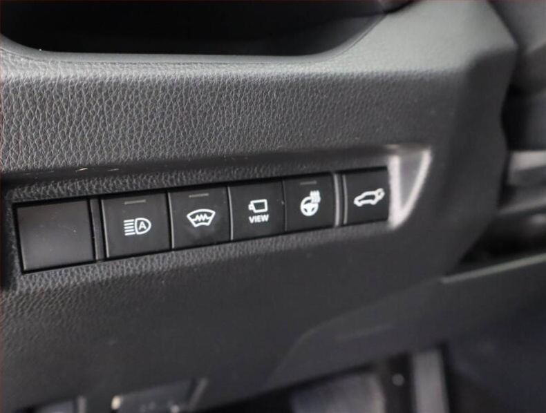 Toyota RAV 4 - hlavní fotka