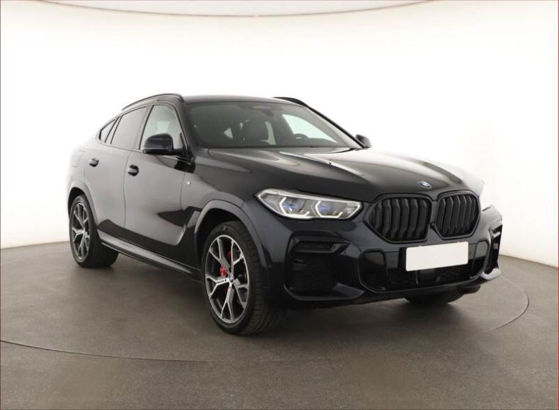 BMW X6 - hlavní foto