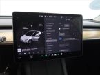 Tesla Model Y - fotka číslo 23