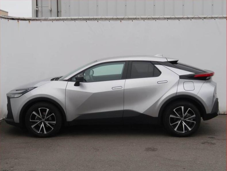 Toyota C-HR - hlavní fotka