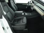 Tesla Model Y - fotka číslo 8