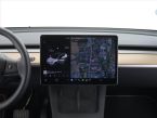 Tesla Model Y - fotka číslo 10