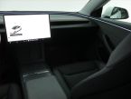Tesla Model 3 - fotka číslo 7