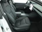 Tesla Model 3 - fotka číslo 8