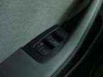 Tesla Model 3 - fotka číslo 17