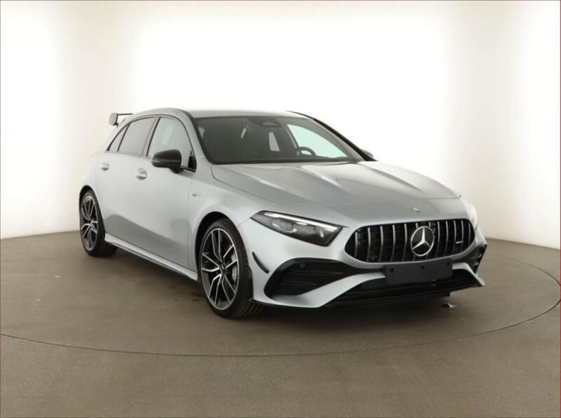 Mercedes Třída A - hlavní foto