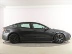 Tesla Model 3 - fotka číslo 5