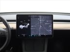 Tesla Model Y - fotka číslo 10