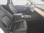 Tesla Model Y - fotka číslo 8