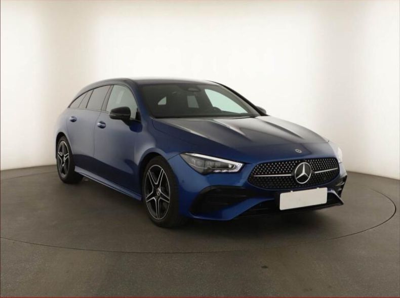 Mercedes Třída CLA - hlavní foto