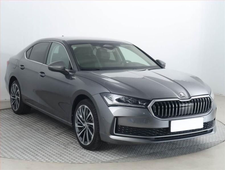 Škoda Superb - hlavní fotka inzerátu