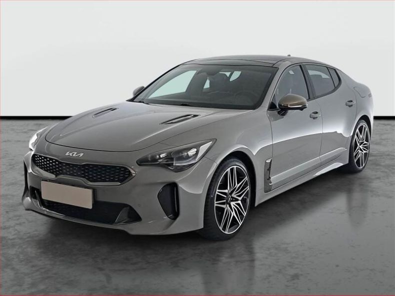 Kia Stinger - hlavní fotka