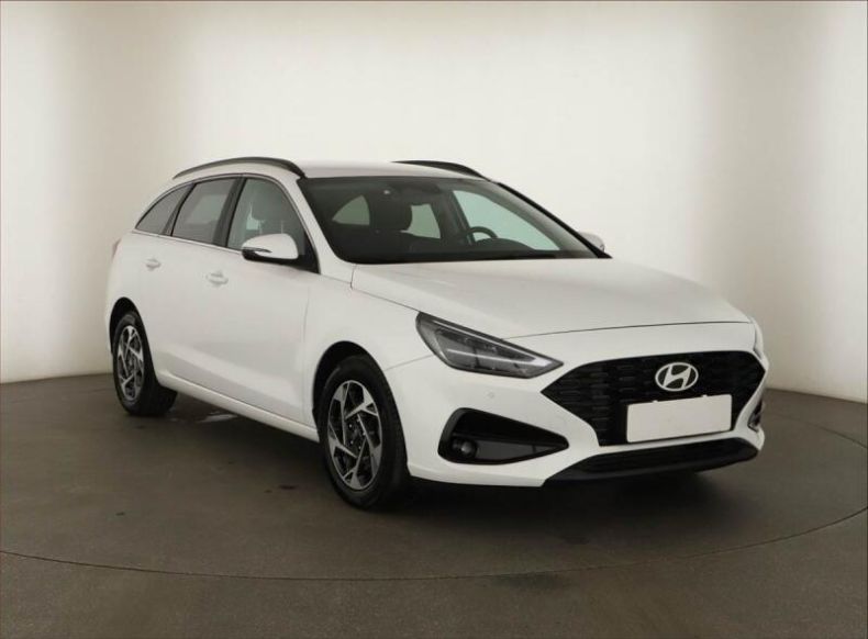 Hyundai i30 - hlavní foto