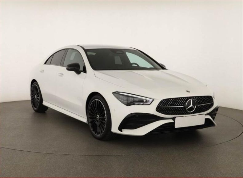 Mercedes Třída CLA - hlavní foto