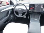 Tesla Model 3 - fotka číslo 6